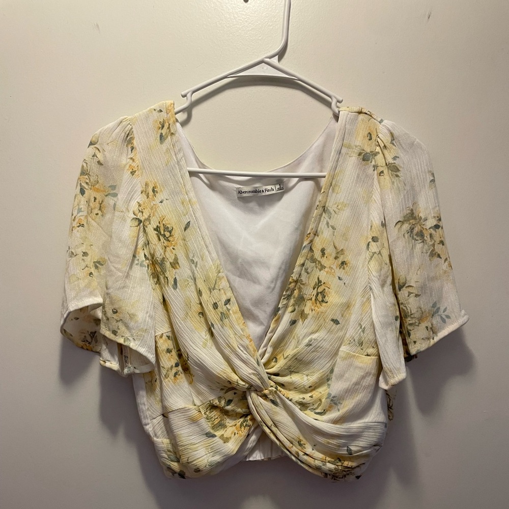 Abercrombie crop top floral